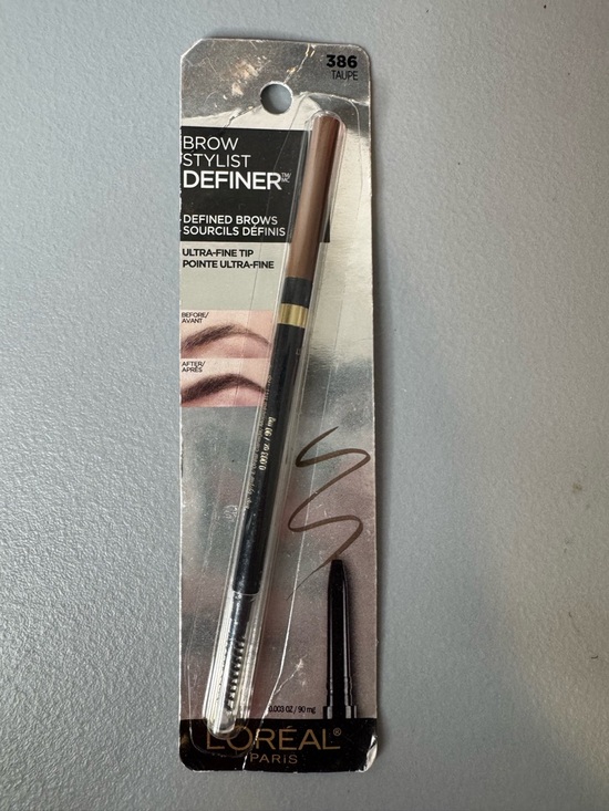 L'Oreal Other - L'Oreal Brow Stylist Definer Brow Pencil in 386 Taupe defined brows fine tip
